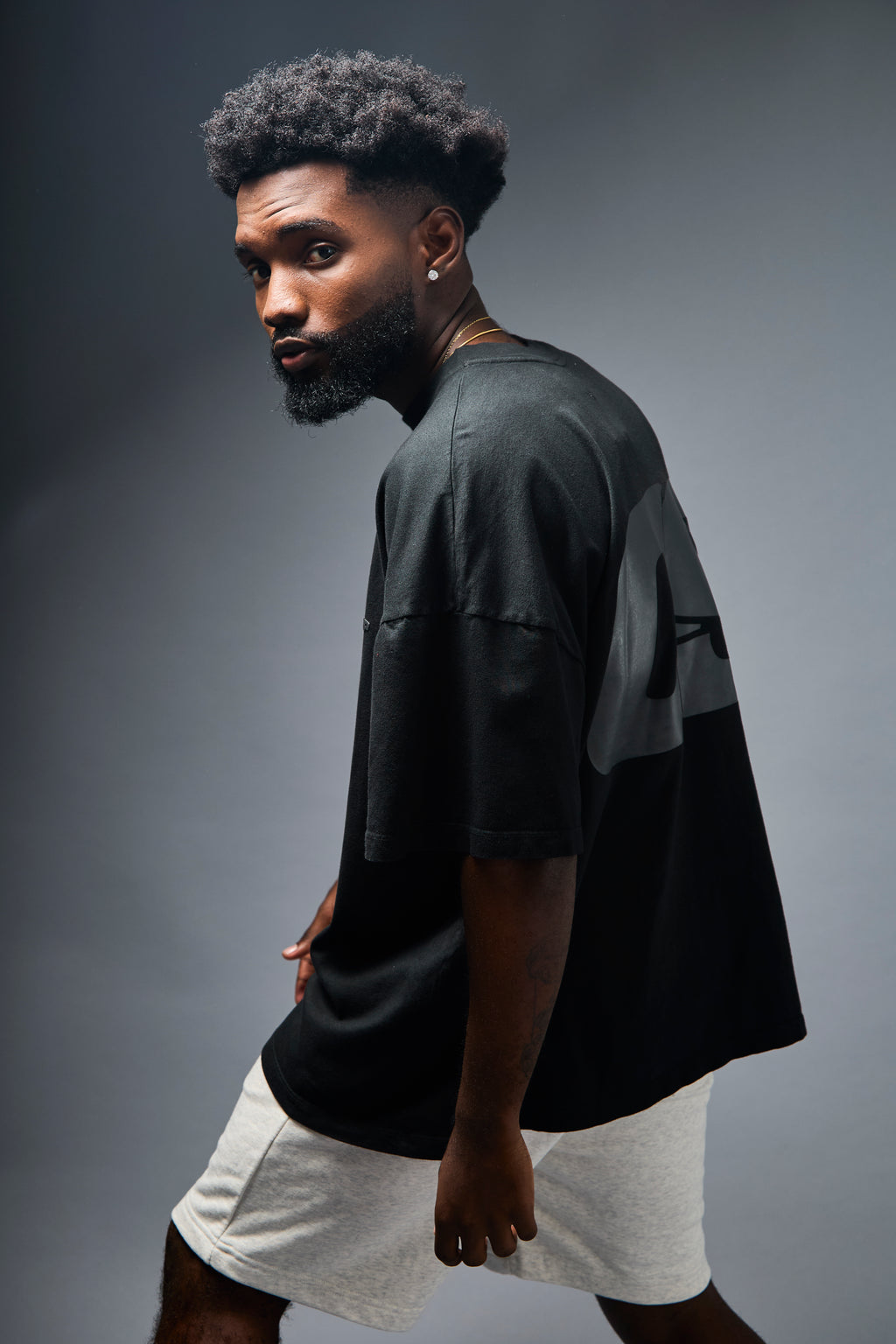 Solid T-Shirt - Black