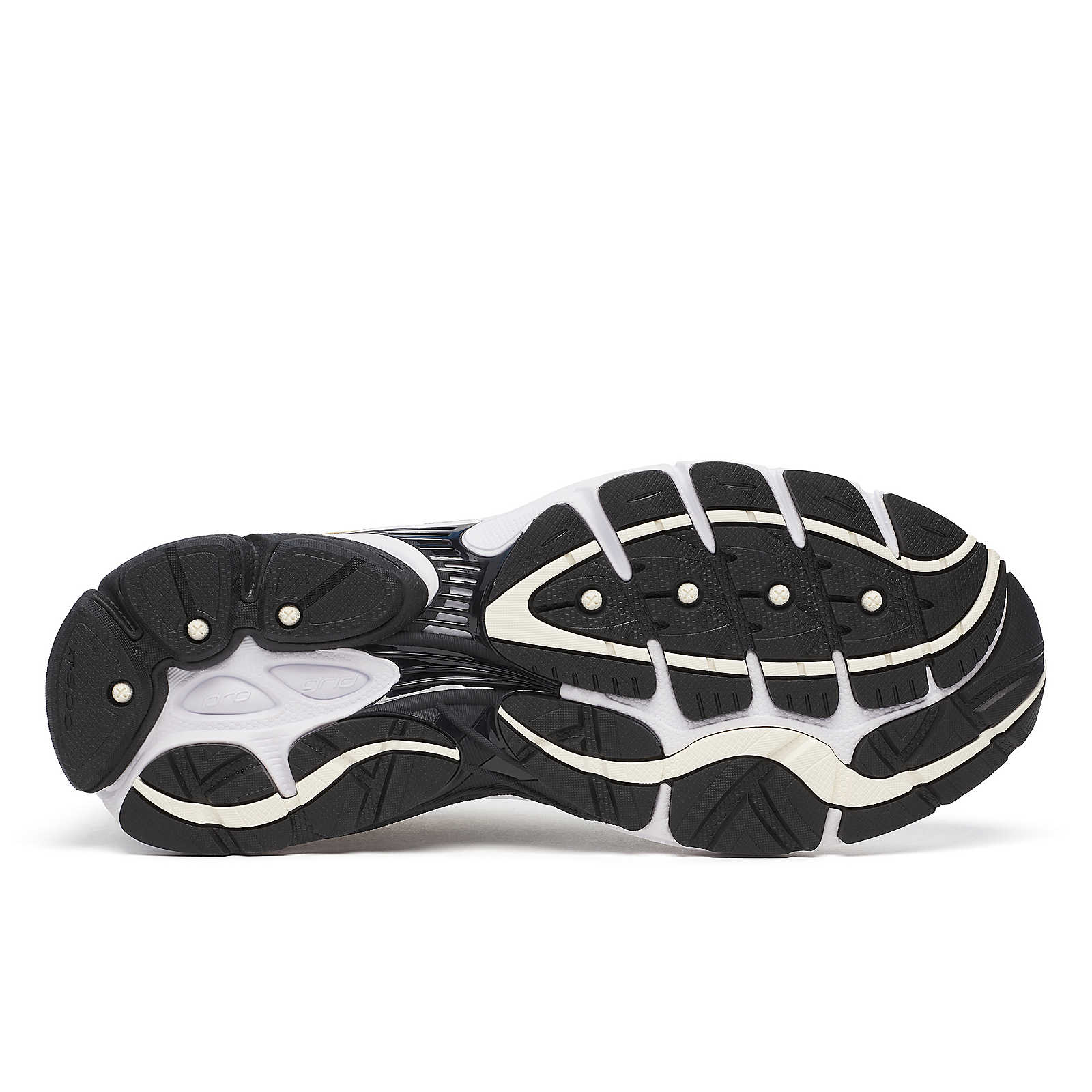 Saucony Men's ProGrid Omni 9 Sneakers