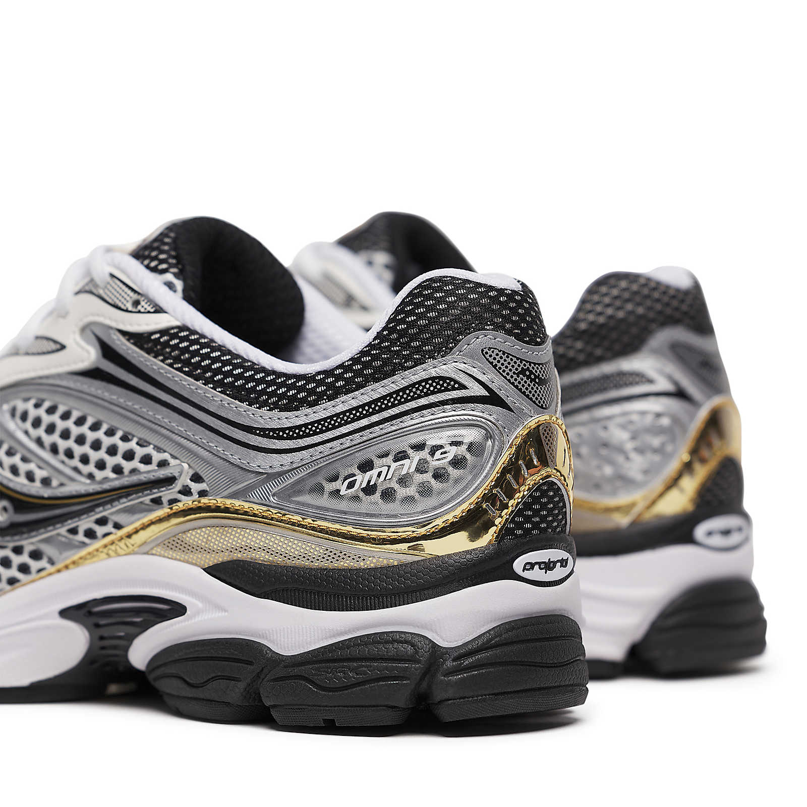 Saucony Men's ProGrid Omni 9 Sneakers